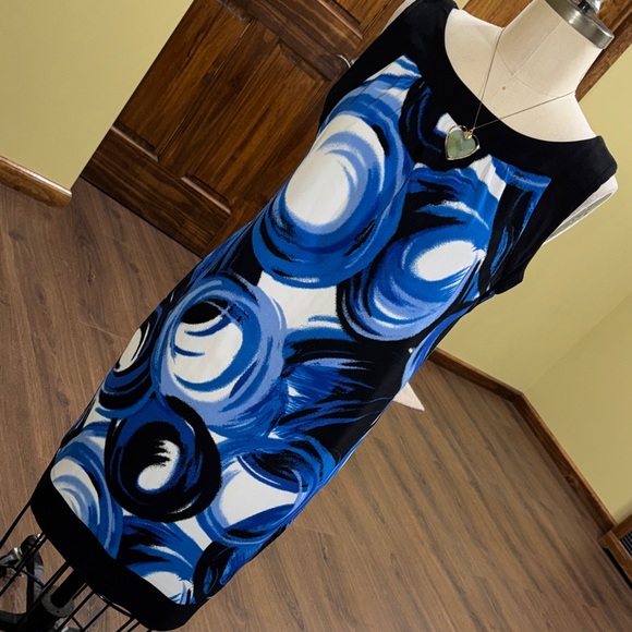 AB Studio Dresses & Skirts - AB Studio Blue and Black Abstract Print Dress